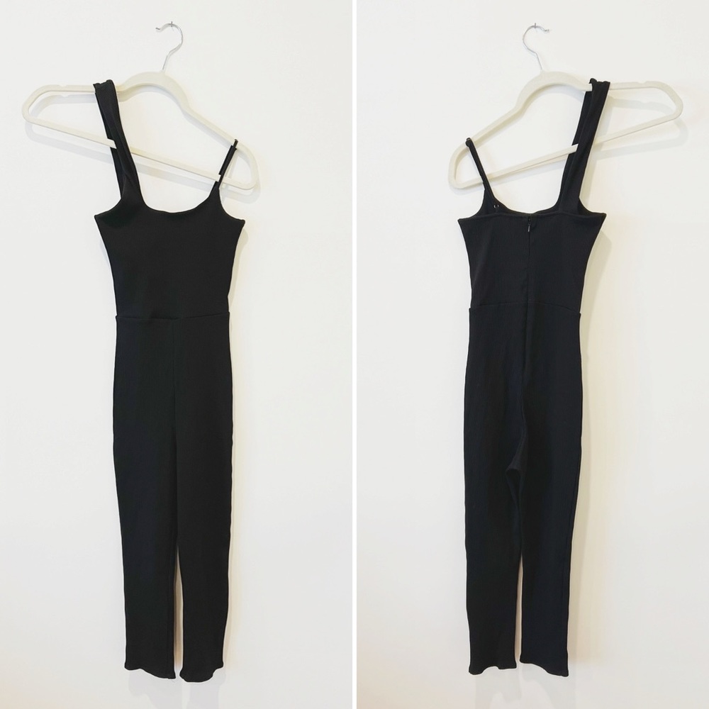 NWT H:ours Sophie Catsuit Asymmetrical One Shoulder Strap Rib Crop Jumpsuit XS - Picture 6 of 9